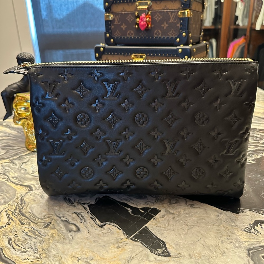 AUTHENTIC LOUIS VUITTON COUSSIN MM BLACK